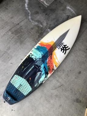 5’8” The Kraft epoxy used surfboard