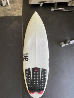 5’9 RS Epoxy Surfboard 
