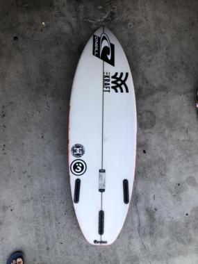 The Kraft 4’11” grom surfboard