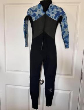 Xcel Axis X 4/3mm back zip wetsuit