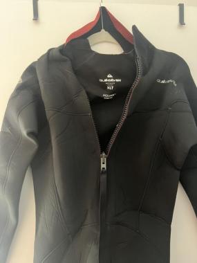 Quicksilver 2XL wetsuit 