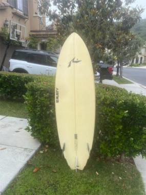 6’3” short board