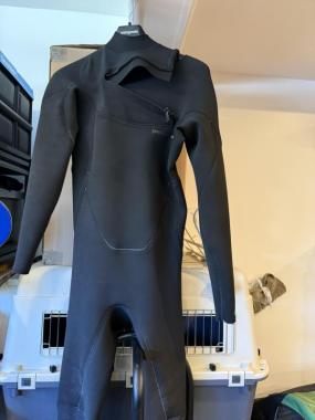 Wetsuit Patagonia Almost New