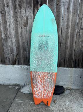 kai nui fish 6'2 quad