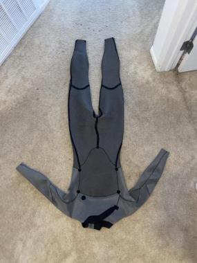XCEL AXIS X FULL WETSUIT NEW WORN ONCE